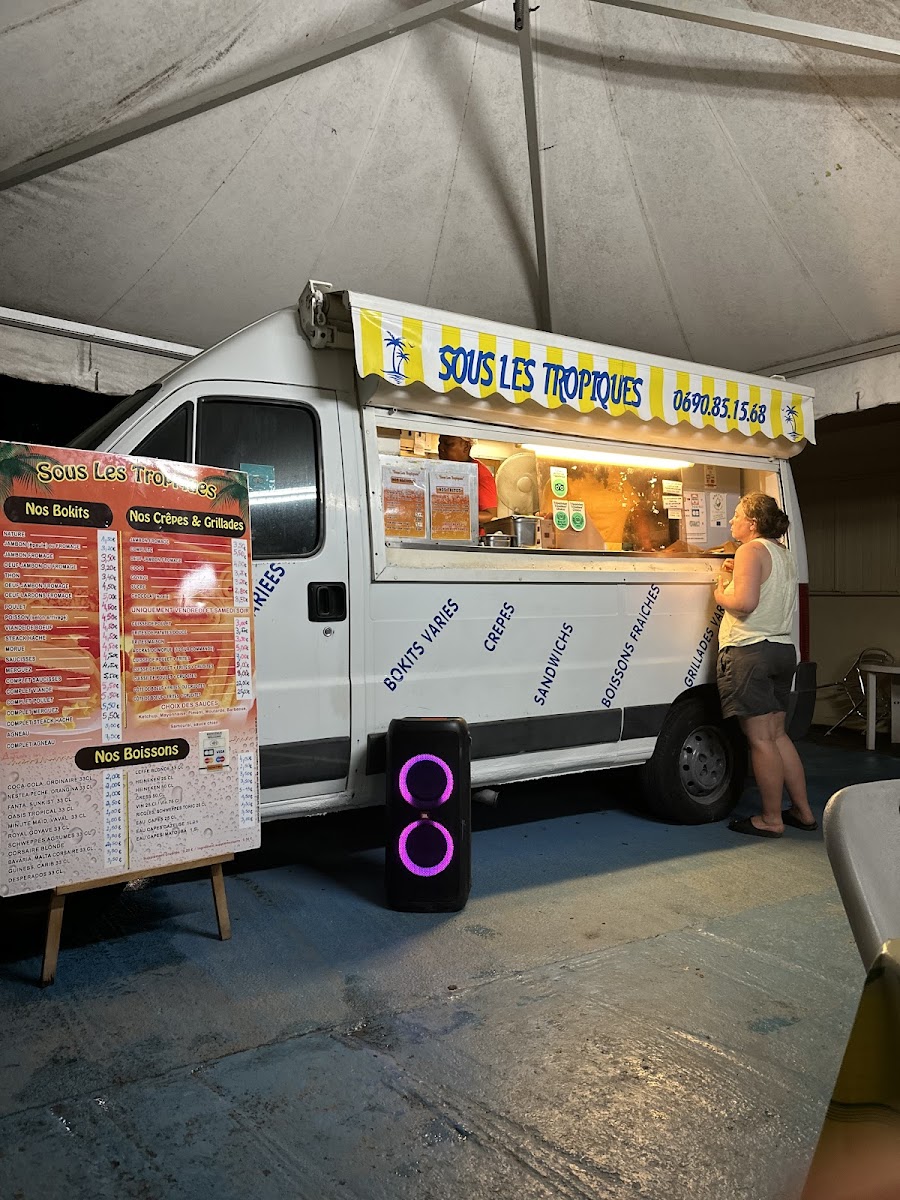 Sous Les Tropiques-3